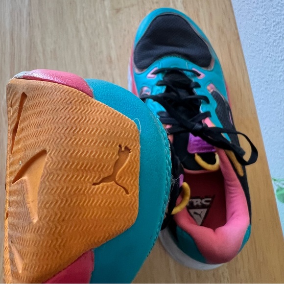 Puma TRC Black and Teal Womens Sneakers - Picture 4 of 7